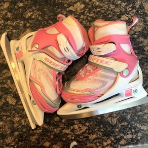 Toddler ice skates